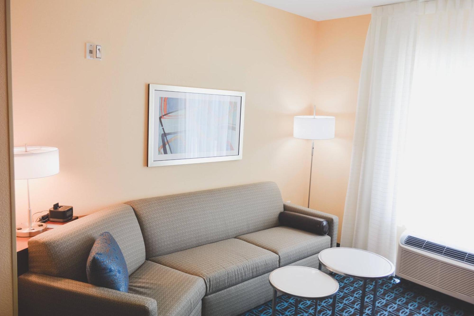 Fairfield Inn & Suites By Marriott San Antonio Brooks City Base Bagian luar foto