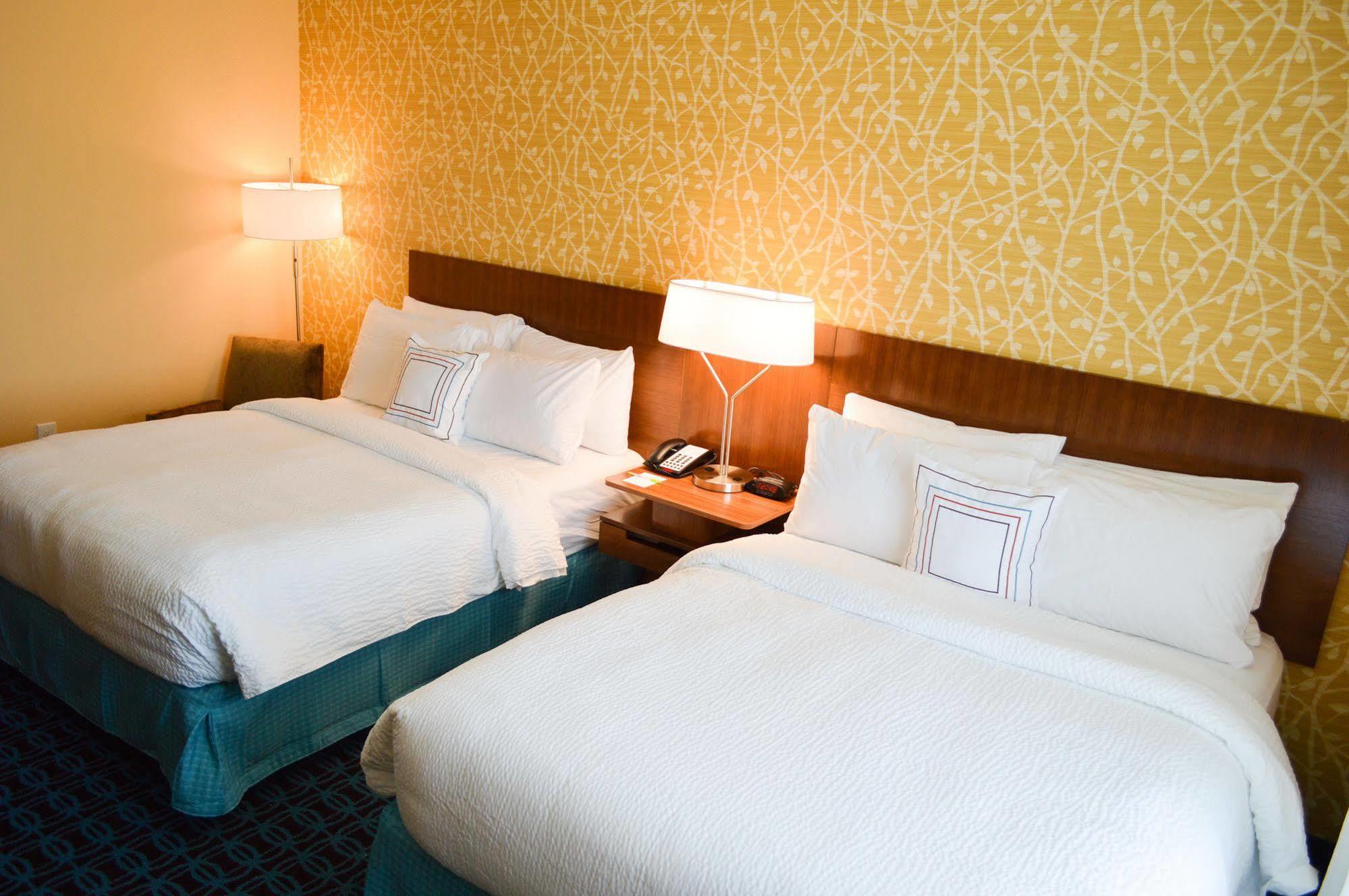 Fairfield Inn & Suites By Marriott San Antonio Brooks City Base Bagian luar foto